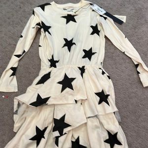NWT NUNUNU DRESS SIZE 6/7